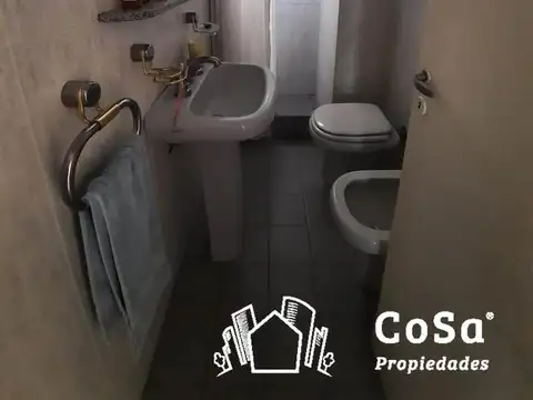 Venta Casa de 4 dormitorios con jardín y parrilla Rosario