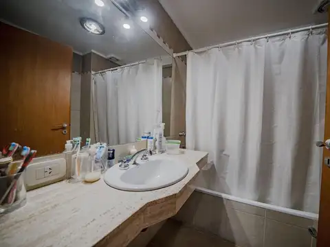 Blanco Encalada 5200