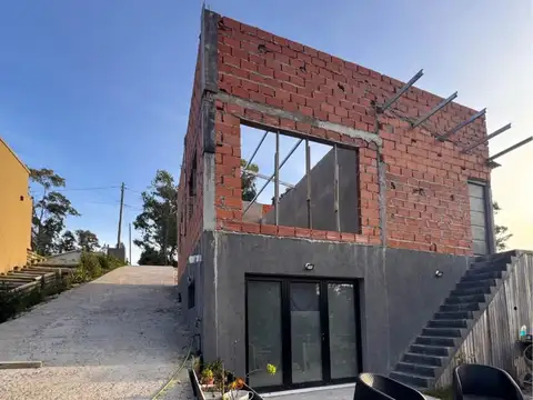 Venta de Casa Moderna en Valeria del Mar