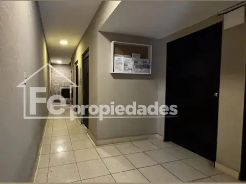 Mercedes 100, Piso 5