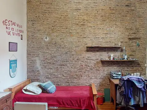Venta PH 4 amb. Constitución con terraza y quincho