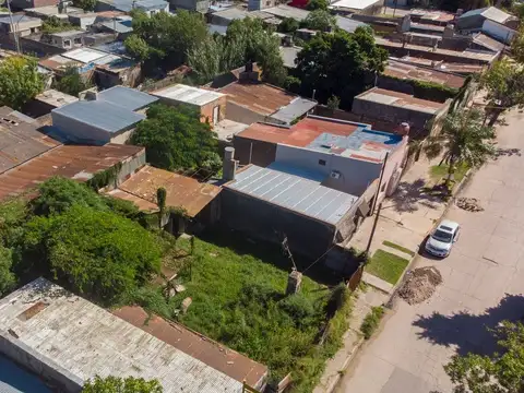 Terreno de 780m2 en barrio Sur