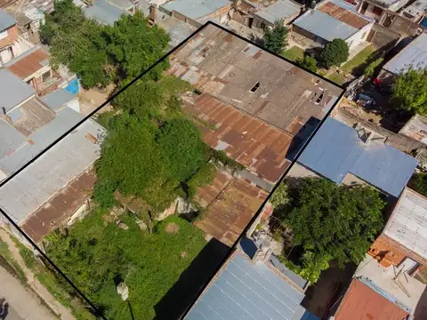 Terreno de 780m2 en barrio Sur