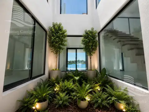 Casa a la Venta en Santa Ana
