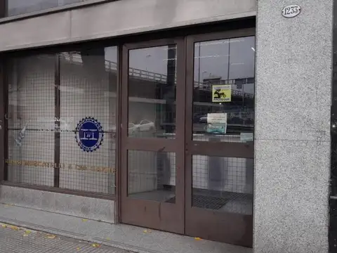 Local en Venta en Constitución, USD 180.000