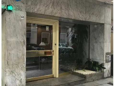 4 amb muy amplios semipiso  con dependencia 3 baños balcon c