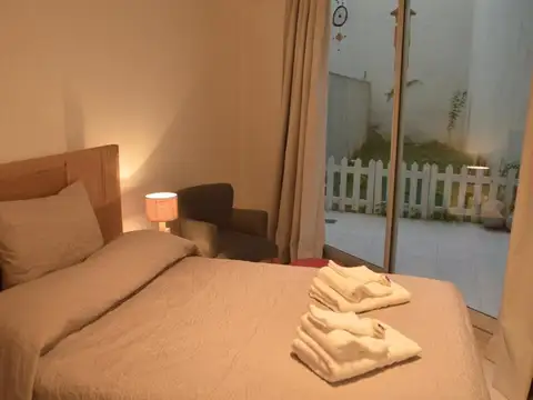 MONOAMBIENTE EN VENTA EN MONSERRAT CON JARDIN