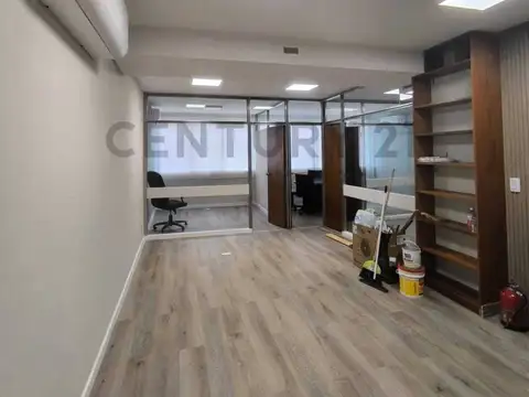 Expectacular Oficina en edificio 100% apto profesional - Zona  Centro Barrio San Nicolas