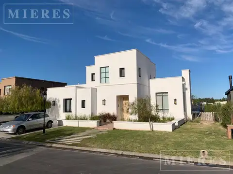 Casa en Alquiler Temporal en Villanueva, USD 7.000