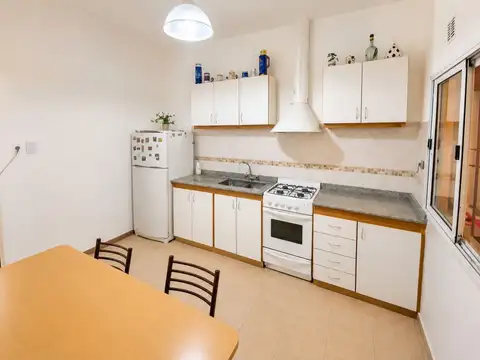 Venta Casa en lote propio de 3 ambientes, escucho ofertas!