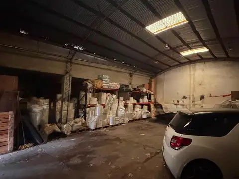Galpón en Venta en Azcuenaga, Rosario
