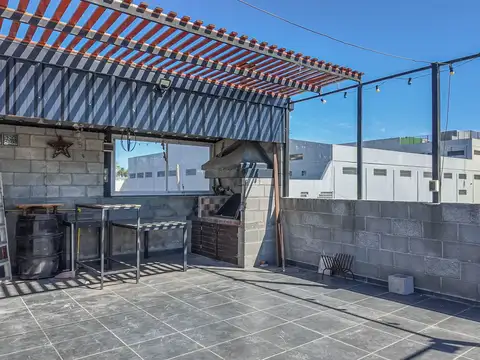 Depto Tipo Casa en Venta al Sureste