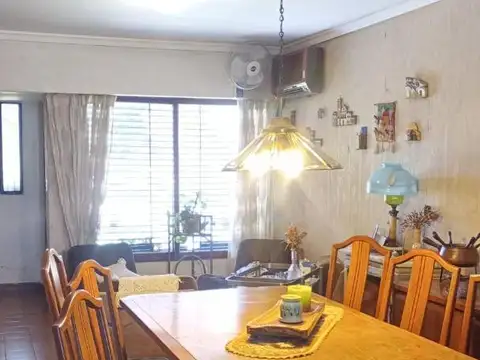 Casa en Venta en Castelar, USD 170.000