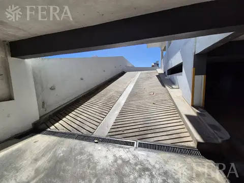 SALVADOR SOREDA  al 6100