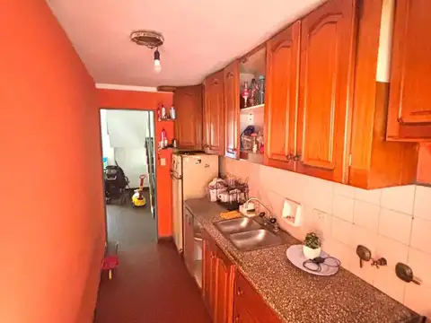 DUPLEX 5 AMBIENTES A REFACCIONAR BERNAL (Quilmes)
