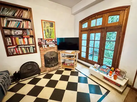 Casa en Venta con 1 cochera