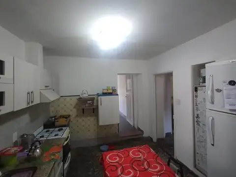 Casa 5 ambientes con 1 baño