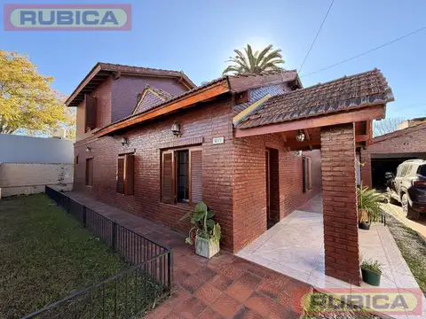 Casa en Pilar