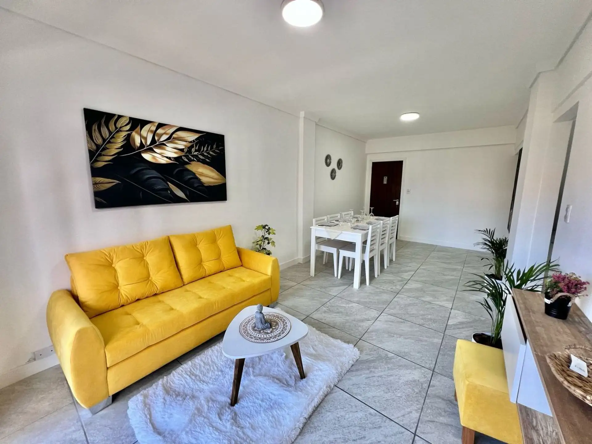 Venta de Departamento 5 AMBIENTES en Area Centro