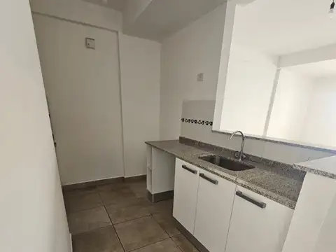 Venta departamento macro centro balcones y pileta