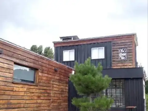 Casa en venta - 2 Dormitorios 1 Baño - Cocheras - 350Mts2 - Mar Azul