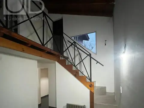 Depto Tipo Casa en Alquiler de 2 dormitorios