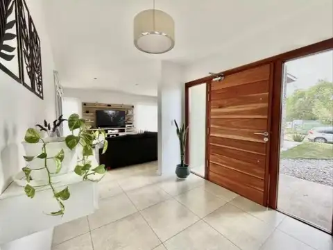 Casa en Venta en Barrancas De San Benito, USD 250.000