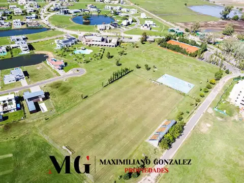 Terreno en Venta de 842,0 m2