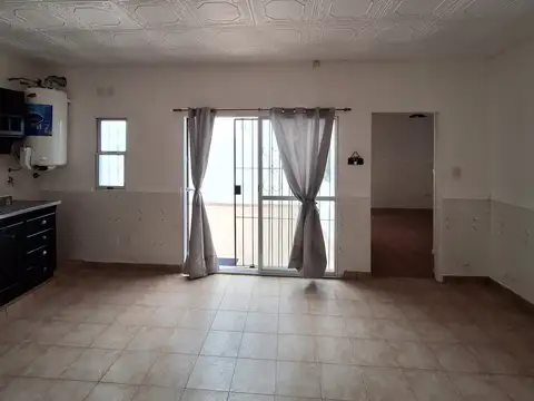 Depto Tipo Casa en Alquiler 16 años