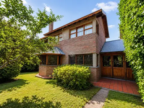Casa en Venta en San Martin de los Andes, Lácar