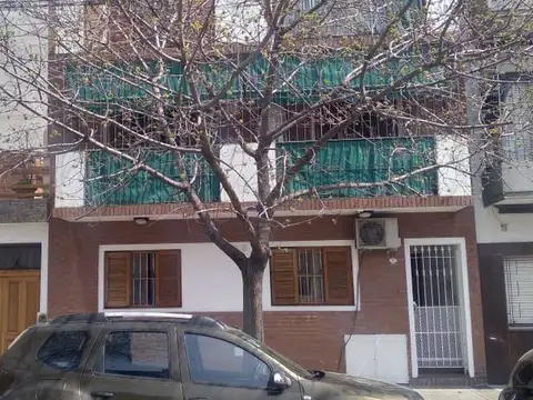 LINIERS. TUYU 100, Piso 1