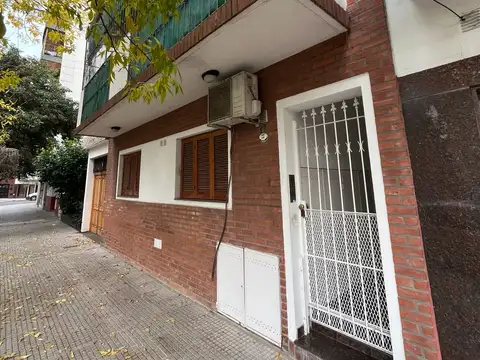 LINIERS. TUYU 100, Piso 1