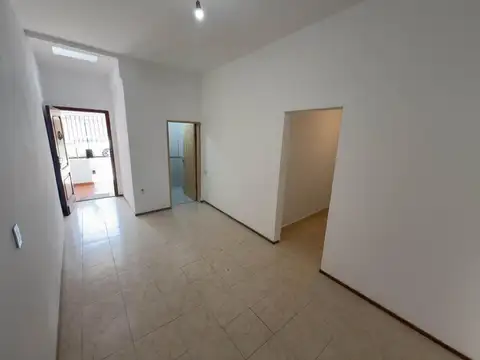 Depto Tipo Casa en Venta en Victoria, USD 85.000