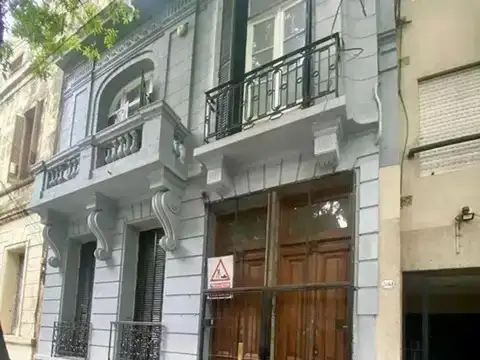 Ph 4 ambientes en planta baja al frente a reciclar.