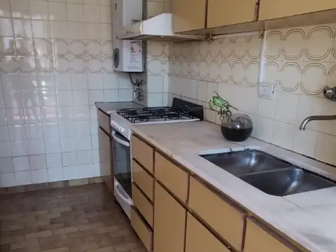 Montevideo 375 - 5 piso exclusivo