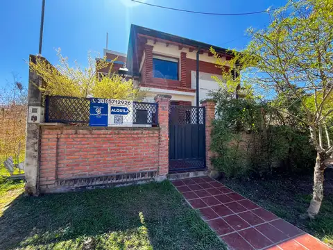 ALQUILER CASA DPTOS - LOS PERALES
