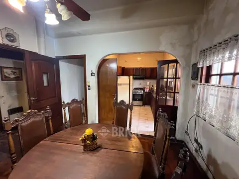 Depto Tipo Casa en Venta en Liniers, USD 109.000