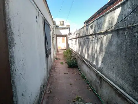 122 e/ 76 y 77 n 2161 D