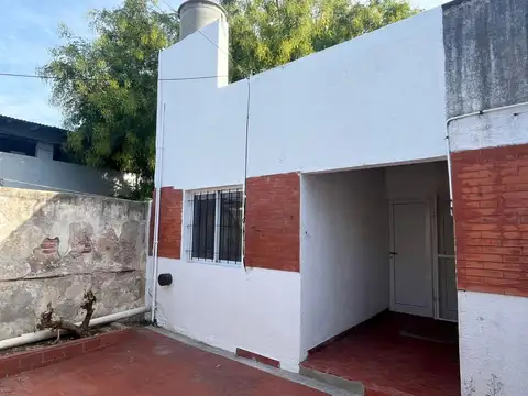 Casa en Alquiler de 1 dormitorio