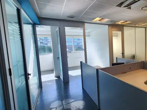 Oficina en Alquiler en Vicente Lopez, USD 2.000