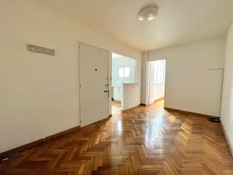 Departamento en Avenida José María Moreno 700