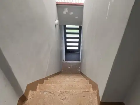 Asuncion 2400, Piso 1