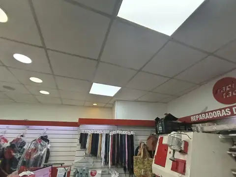 Local en Venta 40 años