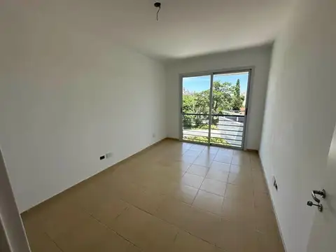 Departamento en Alquiler en Monte Grande, $ 940.000