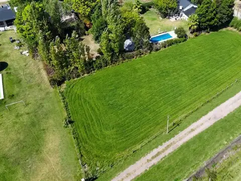 VENTA TERRENO DE 1.530 MTS 2 - BARRIO PARQUE EXALTACION, PARADA ROBLES.