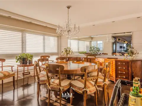 Departamento en Venta de 4 dormitorios