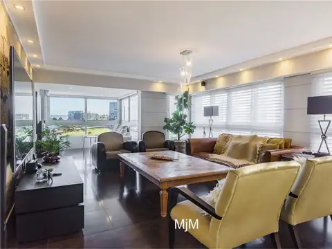 VENTA APARTAMENTO PUERTO BUCEO 4 Dormitorios