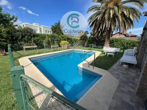 Casa 4 ambientes con 4 baños