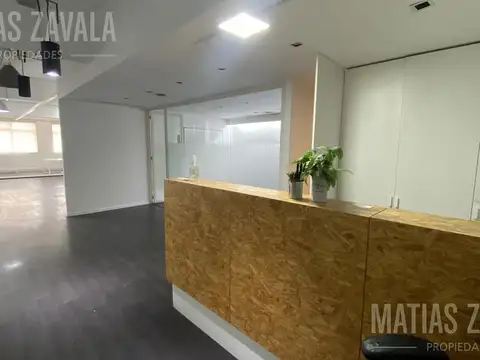 Oficina en Alquiler al Norte