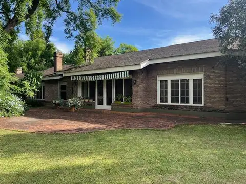 Terreno en Venta en Fisherton Tradicional